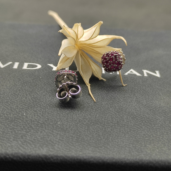 David Yurman Sterling Silver 7mm Albion Red Garnet Diamonds  David Yurman Red Diamond Earrings